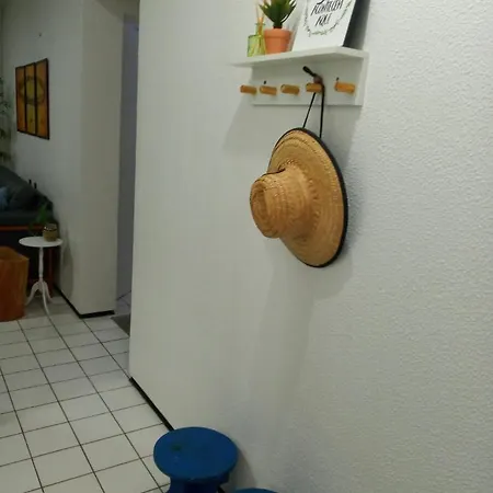 Ap 2 Qts - - Do Futuro - Piscinas - Wifi - Ar-cond - Garagem *