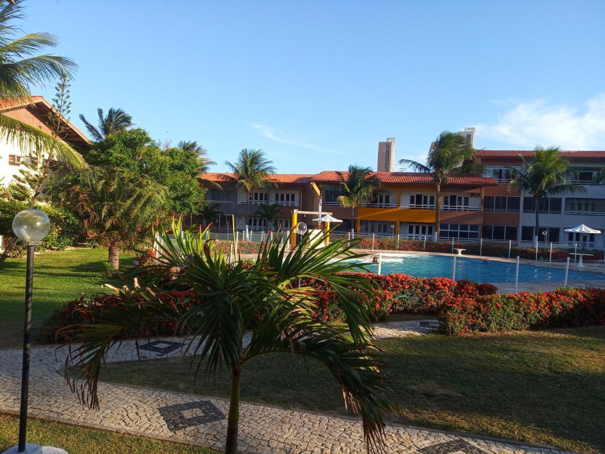 Ap 2 Qts - - Do Futuro - Piscinas - Wifi - Ar-cond - Garagem