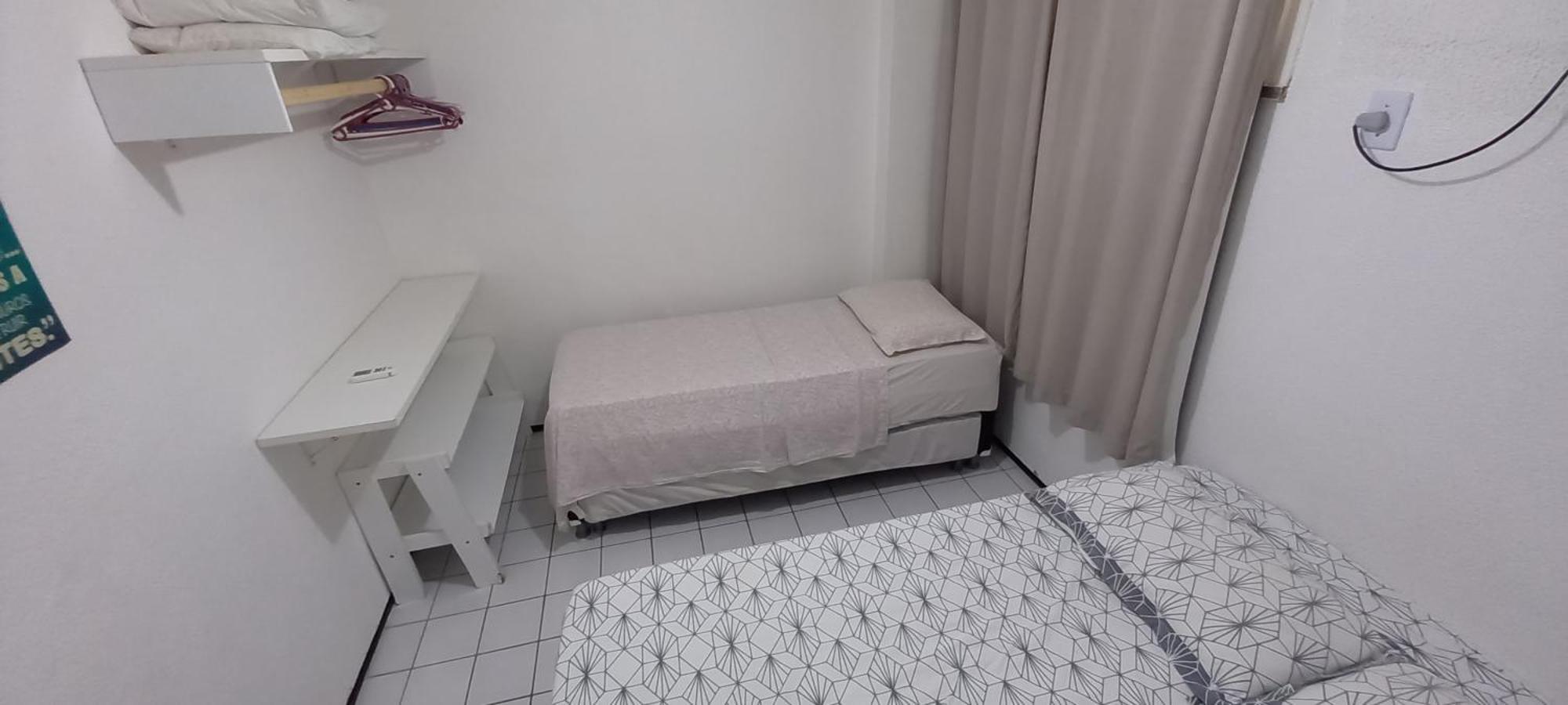 Ap 2 Qts - - Do Futuro - Piscinas - Wifi - Ar-cond - Garagem *
